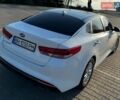 Белый Киа Оптима, объемом двигателя 2.4 л и пробегом 157 тыс. км за 11500 $, фото 6 на Automoto.ua