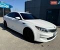 Білий Кіа Оптіма, об'ємом двигуна 2.36 л та пробігом 142 тис. км за 10000 $, фото 7 на Automoto.ua