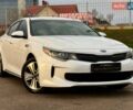 Білий Кіа Оптіма, об'ємом двигуна 2 л та пробігом 136 тис. км за 15700 $, фото 12 на Automoto.ua