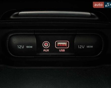 Білий Кіа Оптіма, об'ємом двигуна 2.4 л та пробігом 68 тис. км за 11700 $, фото 26 на Automoto.ua