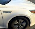Білий Кіа Оптіма, об'ємом двигуна 2 л та пробігом 138 тис. км за 13500 $, фото 11 на Automoto.ua