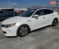 Білий Кіа Оптіма, об'ємом двигуна 2 л та пробігом 130 тис. км за 2600 $, фото 4 на Automoto.ua