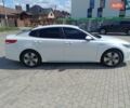 Білий Кіа Оптіма, об'ємом двигуна 2 л та пробігом 230 тис. км за 16950 $, фото 40 на Automoto.ua