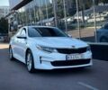 Киа Оптима 2017 в Киеве на Automoto.ua Белый Киа Оптима, объемом двигателя 2.4 л и пробегом 241 тыс. км за 9200 $, фото 1 на Automoto.ua
