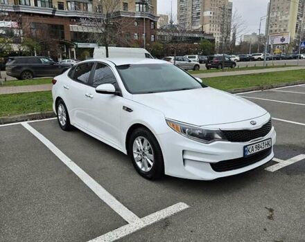 Білий Кіа Оптіма, об'ємом двигуна 2.36 л та пробігом 197 тис. км за 11000 $, фото 2 на Automoto.ua