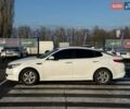Белый Киа Оптима, объемом двигателя 2.36 л и пробегом 170 тыс. км за 10900 $, фото 6 на Automoto.ua