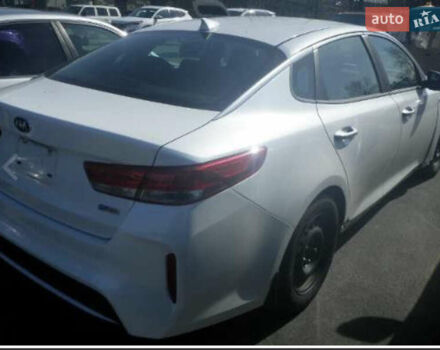 Белый Киа Оптима, объемом двигателя 2 л и пробегом 68 тыс. км за 16000 $, фото 70 на Automoto.ua