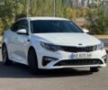 Білий Кіа Оптіма, об'ємом двигуна 2.4 л та пробігом 120 тис. км за 10200 $, фото 2 на Automoto.ua