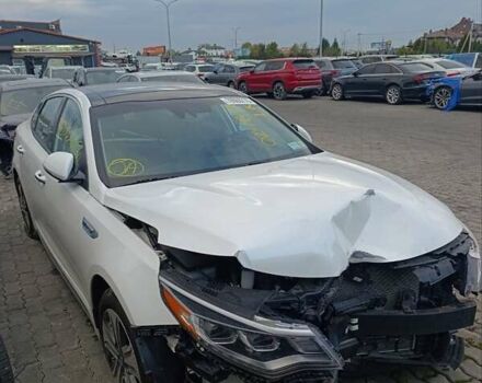 Белый Киа Оптима, объемом двигателя 2 л и пробегом 66 тыс. км за 11500 $, фото 11 на Automoto.ua