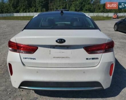 Белый Киа Оптима, объемом двигателя 2 л и пробегом 66 тыс. км за 11500 $, фото 22 на Automoto.ua