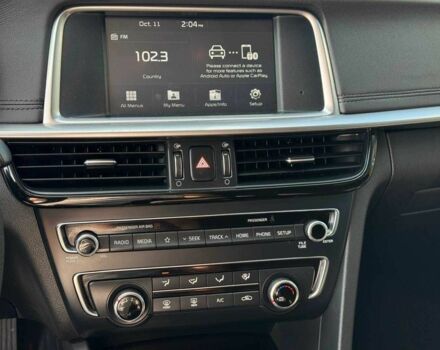 Білий Кіа Оптіма, об'ємом двигуна 2.4 л та пробігом 120 тис. км за 10200 $, фото 9 на Automoto.ua