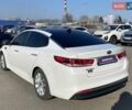 Білий Кіа Оптіма, об'ємом двигуна 2.36 л та пробігом 142 тис. км за 14200 $, фото 6 на Automoto.ua