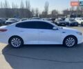 Білий Кіа Оптіма, об'ємом двигуна 2.36 л та пробігом 142 тис. км за 14200 $, фото 3 на Automoto.ua