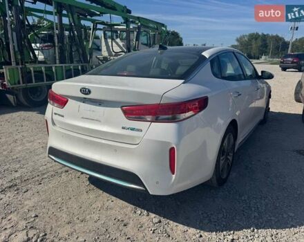 Белый Киа Оптима, объемом двигателя 2 л и пробегом 66 тыс. км за 11500 $, фото 26 на Automoto.ua
