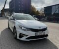 Білий Кіа Оптіма, об'ємом двигуна 2.4 л та пробігом 142 тис. км за 12000 $, фото 8 на Automoto.ua