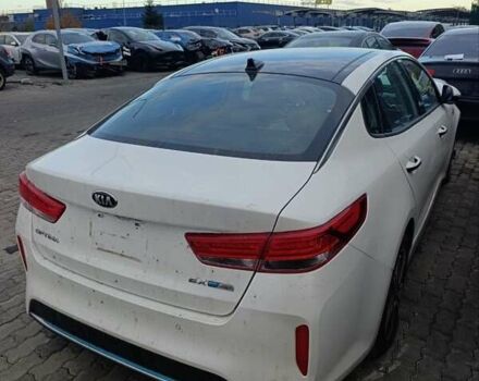 Белый Киа Оптима, объемом двигателя 2 л и пробегом 66 тыс. км за 11500 $, фото 10 на Automoto.ua