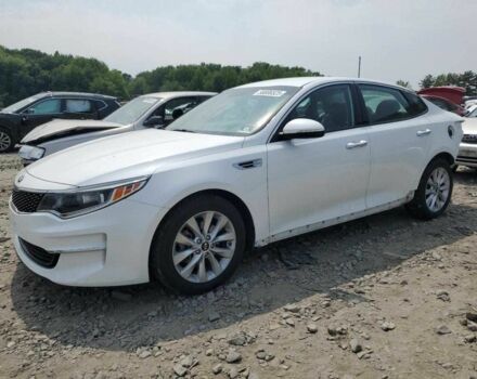 Белый Киа Оптима, объемом двигателя 2.4 л и пробегом 125 тыс. км за 2000 $, фото 1 на Automoto.ua
