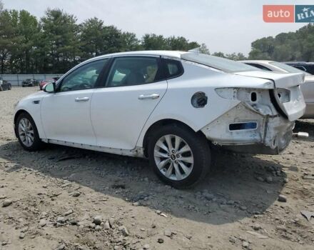 Белый Киа Оптима, объемом двигателя 0 л и пробегом 128 тыс. км за 1700 $, фото 1 на Automoto.ua