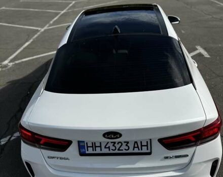 Белый Киа Оптима, объемом двигателя 2 л и пробегом 78 тыс. км за 20900 $, фото 4 на Automoto.ua