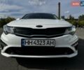 Белый Киа Оптима, объемом двигателя 2 л и пробегом 78 тыс. км за 20900 $, фото 6 на Automoto.ua