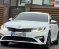Белый Киа Оптима, объемом двигателя 2.36 л и пробегом 98 тыс. км за 13300 $, фото 1 на Automoto.ua