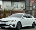Белый Киа Оптима, объемом двигателя 2.36 л и пробегом 98 тыс. км за 13300 $, фото 4 на Automoto.ua