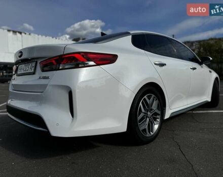 Белый Киа Оптима, объемом двигателя 2 л и пробегом 78 тыс. км за 20900 $, фото 3 на Automoto.ua