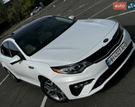 Белый Киа Оптима, объемом двигателя 2 л и пробегом 78 тыс. км за 20900 $, фото 1 на Automoto.ua