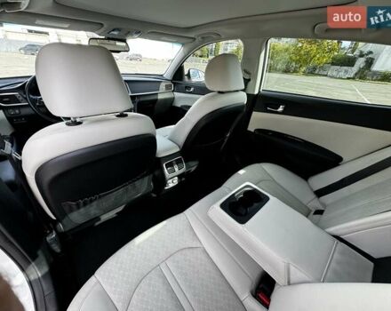 Белый Киа Оптима, объемом двигателя 2 л и пробегом 78 тыс. км за 20900 $, фото 21 на Automoto.ua