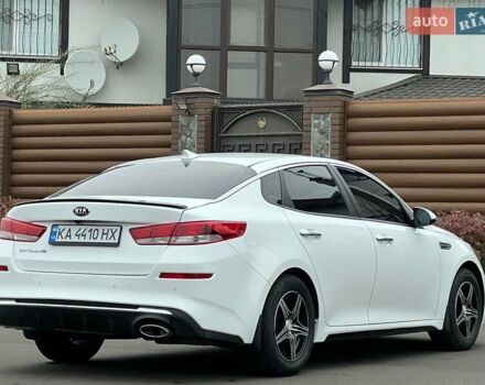 Белый Киа Оптима, объемом двигателя 2.36 л и пробегом 98 тыс. км за 13300 $, фото 25 на Automoto.ua
