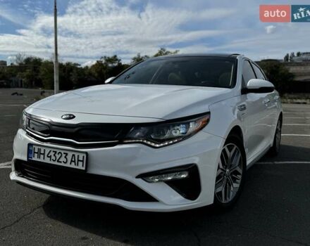Белый Киа Оптима, объемом двигателя 2 л и пробегом 78 тыс. км за 20900 $, фото 5 на Automoto.ua
