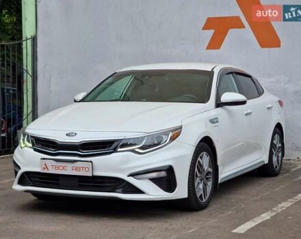 Белый Киа Оптима, объемом двигателя 2 л и пробегом 70 тыс. км за 19490 $, фото 5 на Automoto.ua