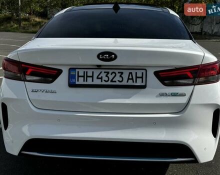 Белый Киа Оптима, объемом двигателя 2 л и пробегом 78 тыс. км за 20900 $, фото 9 на Automoto.ua