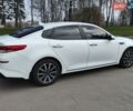 Білий Кіа Оптіма, об'ємом двигуна 1.6 л та пробігом 262 тис. км за 13950 $, фото 7 на Automoto.ua