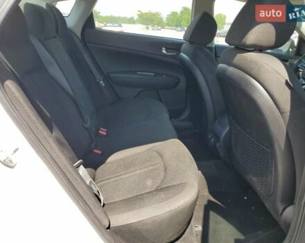 Белый Киа Оптима, объемом двигателя 2.36 л и пробегом 115 тыс. км за 2800 $, фото 9 на Automoto.ua