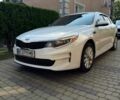Белый Киа Оптима, объемом двигателя 2.4 л и пробегом 154 тыс. км за 5300 $, фото 1 на Automoto.ua