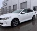 Белый Киа Оптима, объемом двигателя 0 л и пробегом 124 тыс. км за 17200 $, фото 2 на Automoto.ua