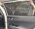 Білий Кіа Оптіма, об'ємом двигуна 1.6 л та пробігом 190 тис. км за 16000 $, фото 35 на Automoto.ua