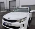 Білий Кіа Оптіма, об'ємом двигуна 0 л та пробігом 124 тис. км за 17200 $, фото 1 на Automoto.ua