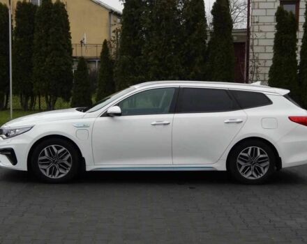 Білий Кіа Оптіма, об'ємом двигуна 0 л та пробігом 158 тис. км за 9999 $, фото 21 на Automoto.ua