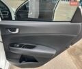 Белый Киа Оптима, объемом двигателя 1.6 л и пробегом 208 тыс. км за 15300 $, фото 8 на Automoto.ua