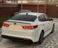 Белый Киа Оптима, объемом двигателя 1.6 л и пробегом 35 тыс. км за 8800 $, фото 11 на Automoto.ua