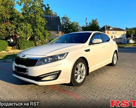 Білий Кіа Оптіма, об'ємом двигуна 2 л та пробігом 177 тис. км за 9300 $, фото 1 на Automoto.ua