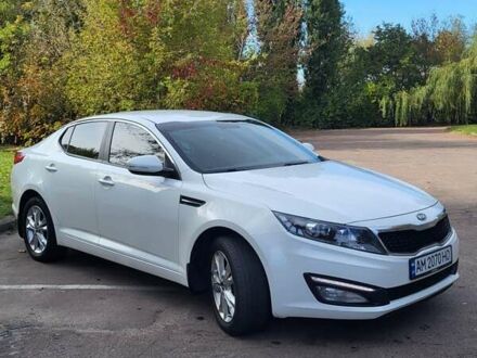 Киа Оптима 2011 в Житомире на Automoto.ua Белый Киа Оптима, объемом двигателя 2 л и пробегом 220 тыс. км за 9300 $, фото 1 на Automoto.ua