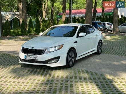Білий Кіа Оптіма, об'ємом двигуна 2.4 л та пробігом 221 тис. км за 8200 $, фото 1 на Automoto.ua
