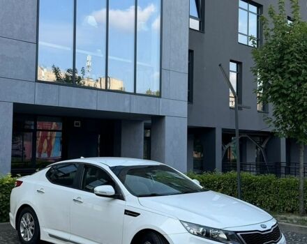Білий Кіа Оптіма, об'ємом двигуна 2.36 л та пробігом 140 тис. км за 7500 $, фото 1 на Automoto.ua