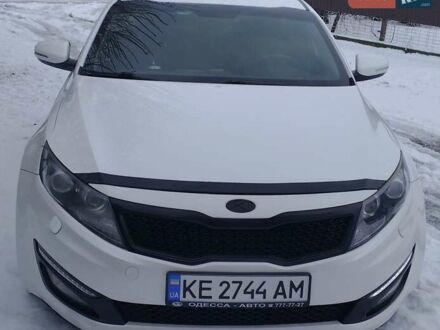 Білий Кіа Оптіма, об'ємом двигуна 2 л та пробігом 167 тис. км за 9000 $, фото 1 на Automoto.ua