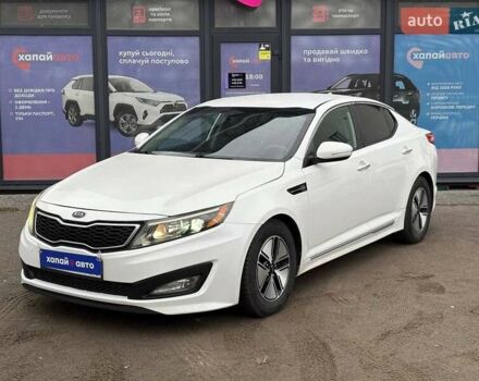 Белый Киа Оптима, объемом двигателя 2.36 л и пробегом 168 тыс. км за 9500 $, фото 1 на Automoto.ua