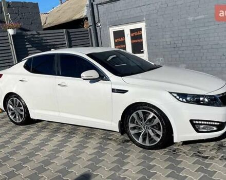 Белый Киа Оптима, объемом двигателя 2 л и пробегом 293 тыс. км за 7900 $, фото 1 на Automoto.ua