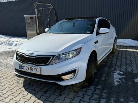 Білий Кіа Оптіма, об'ємом двигуна 2.36 л та пробігом 140 тис. км за 10200 $, фото 1 на Automoto.ua